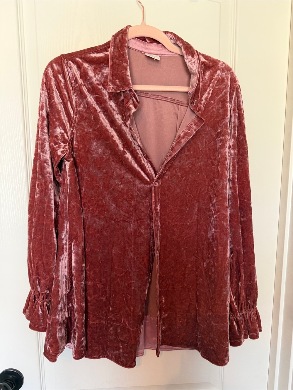 Anthropologie Velvet Button-Down Shirt Jacket in Dusty Rose